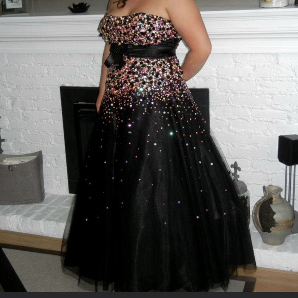 TIFFANY black confetti sequined grad prom dress satin corset back - Picture 2 of 13